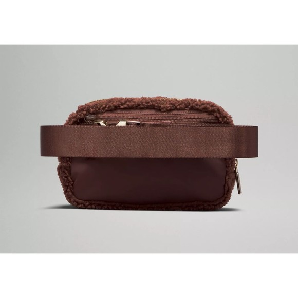 LULULEMON Everywhere Belt Bag 1L Brown Fleece Earth Gold LU9B18S NWT - Picture 12 of 14